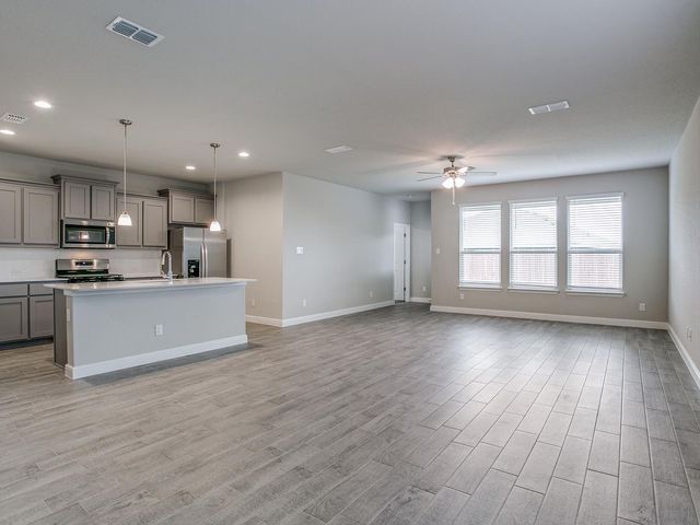 1152 Croxley Way, Fort Worth, TX 76247