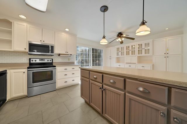 14500 Pine Grove Volcano Rd, Pine Grove, CA 95665