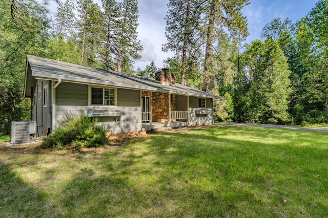 14500 Pine Grove Volcano Rd, Pine Grove, CA 95665