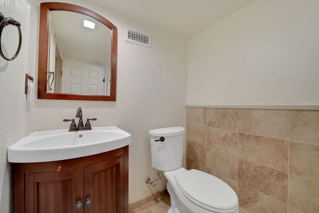 14500 Pine Grove Volcano Rd, Pine Grove, CA 95665