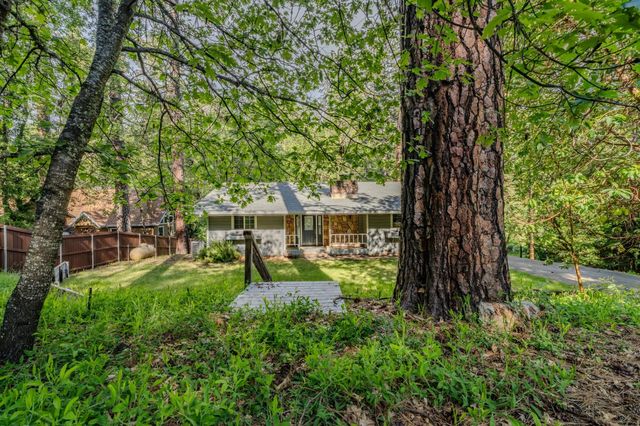 14500 Pine Grove Volcano Rd, Pine Grove, CA 95665