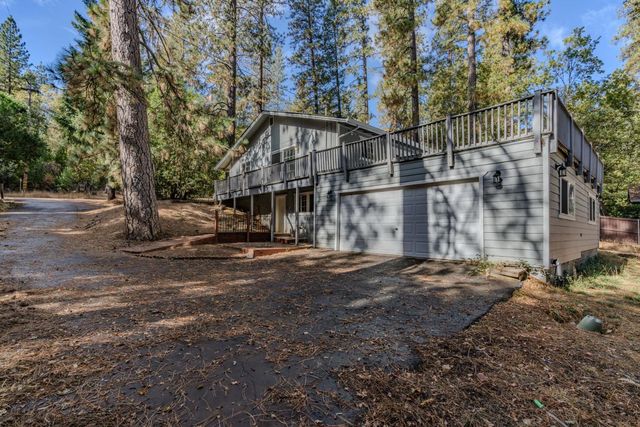 14500 Pine Grove Volcano Rd, Pine Grove, CA 95665