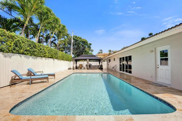 1633 SE 5th Court, Deerfield Beach, FL 33441