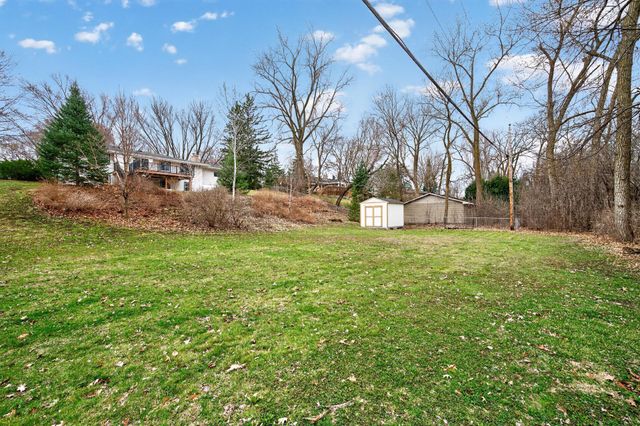 16030 9th Avenue N, Plymouth, MN 55447