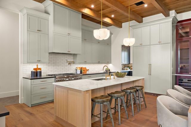 5906 Rickey DR, Austin, TX 78757