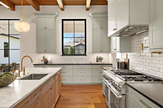 5906 Rickey DR, Austin, TX 78757