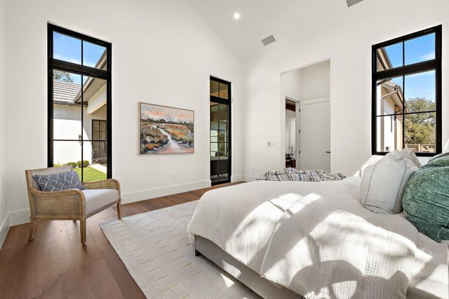 5906 Rickey DR, Austin, TX 78757