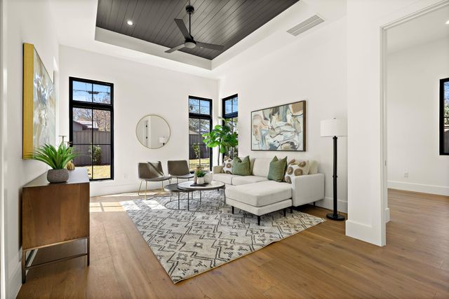 5906 Rickey DR, Austin, TX 78757