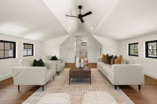 5906 Rickey DR, Austin, TX 78757