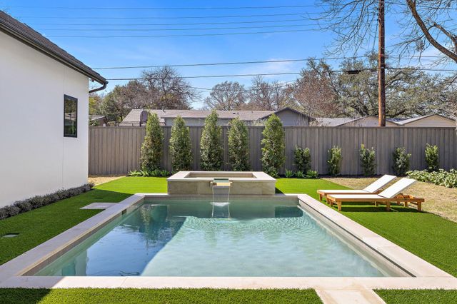 5906 Rickey DR, Austin, TX 78757