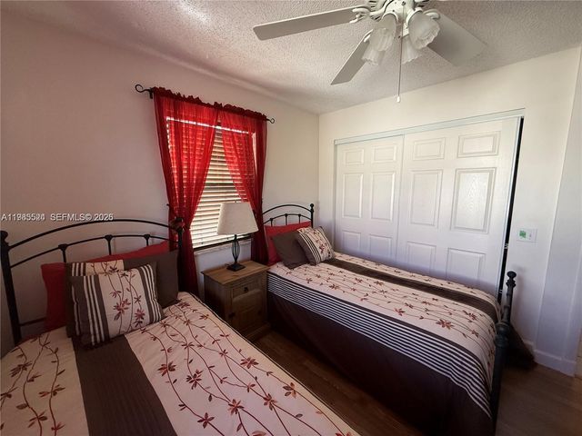 609 Waterside Dr 609, Hypoluxo, FL 33462