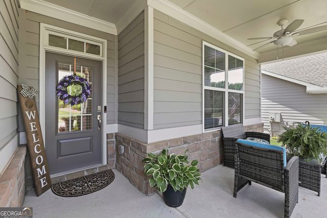 455 Timberbrook Dr, Sharpsburg, GA 30277