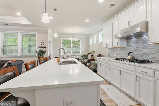 455 Timberbrook Dr, Sharpsburg, GA 30277