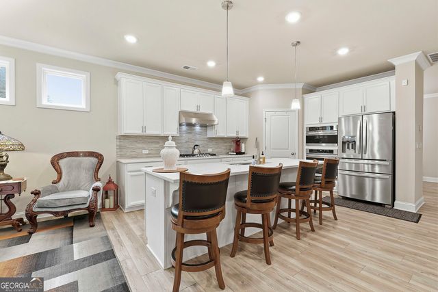 455 Timberbrook Dr, Sharpsburg, GA 30277