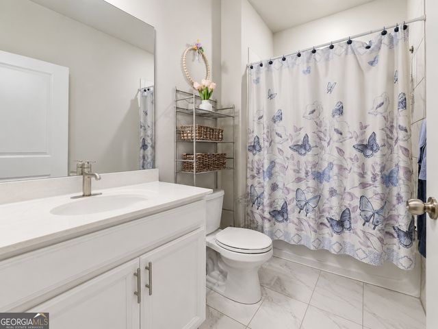 455 Timberbrook Dr, Sharpsburg, GA 30277
