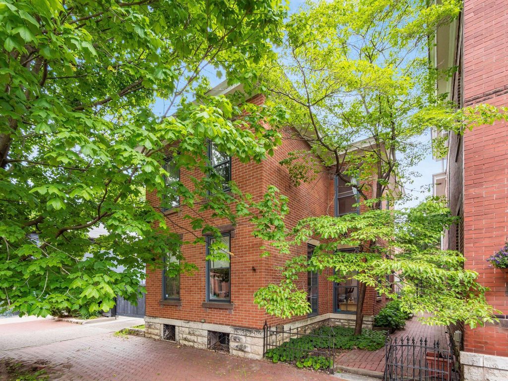 768 City Park Avenue, Columbus, OH 43206