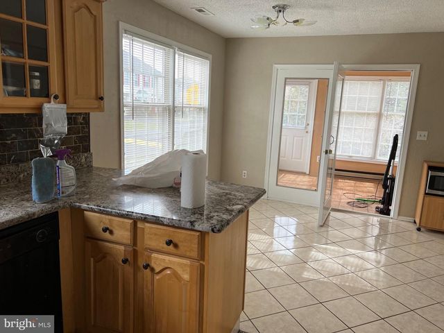 1 WRIGHT PL, Princeton Junction, NJ 08550