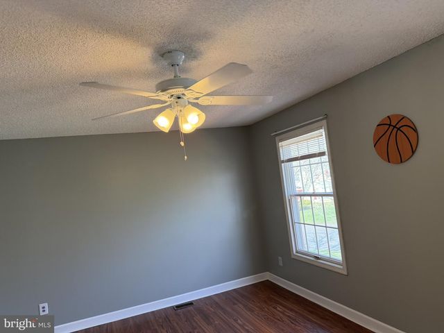 1 WRIGHT PL, Princeton Junction, NJ 08550