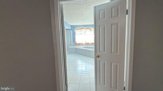 1 WRIGHT PL, Princeton Junction, NJ 08550