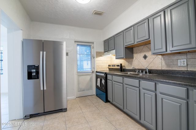 5819 MARIGOLD Road, Jacksonville, FL 32209