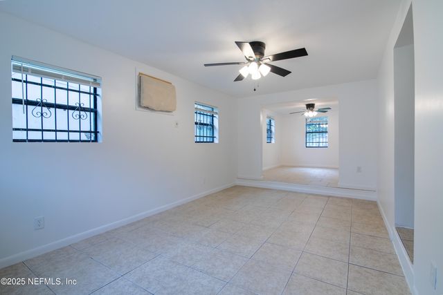 5819 MARIGOLD Road, Jacksonville, FL 32209