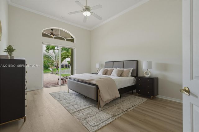 1836 NW 139th Ave, Pembroke Pines, FL 33028