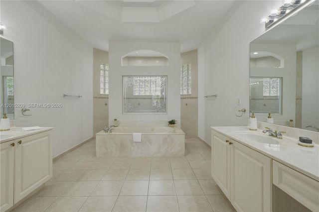 1836 NW 139th Ave, Pembroke Pines, FL 33028