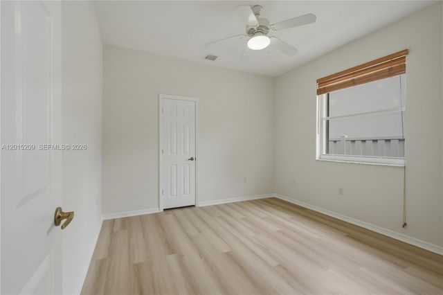 1836 NW 139th Ave, Pembroke Pines, FL 33028