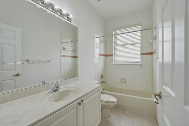 1836 NW 139th Ave, Pembroke Pines, FL 33028
