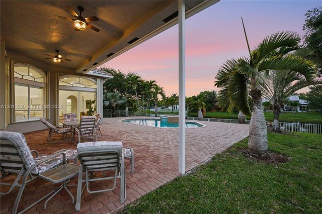 1836 NW 139th Ave, Pembroke Pines, FL 33028