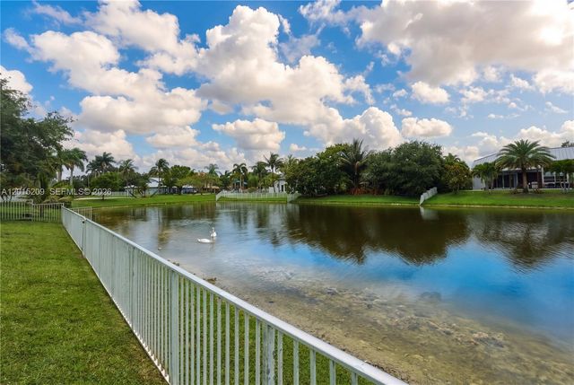 1836 NW 139th Ave, Pembroke Pines, FL 33028