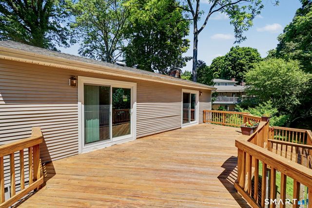 22 Nedley Lane, Greenwich, CT 06831