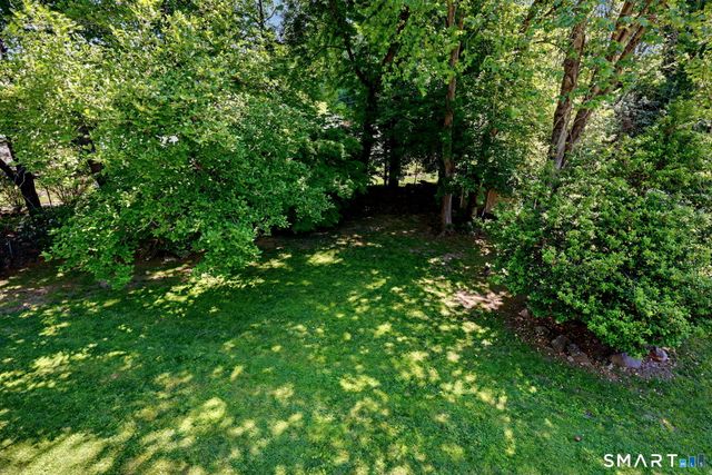 22 Nedley Lane, Greenwich, CT 06831