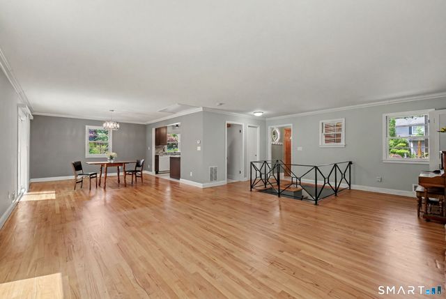 22 Nedley Lane, Greenwich, CT 06831