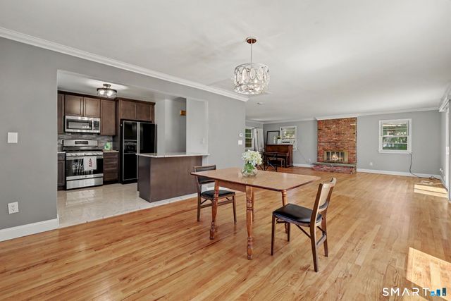 22 Nedley Lane, Greenwich, CT 06831