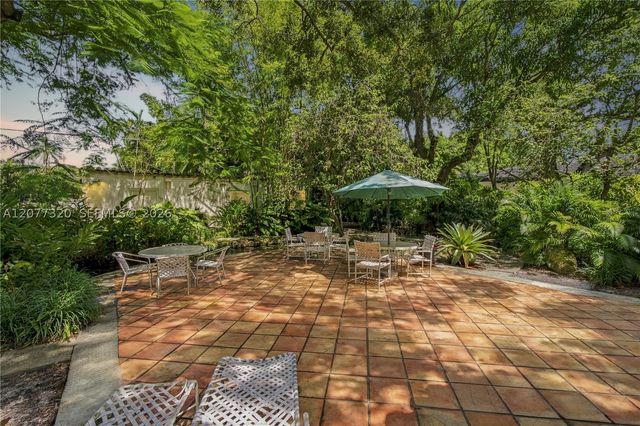 665 N Greenway Dr, Coral Gables, FL 33134