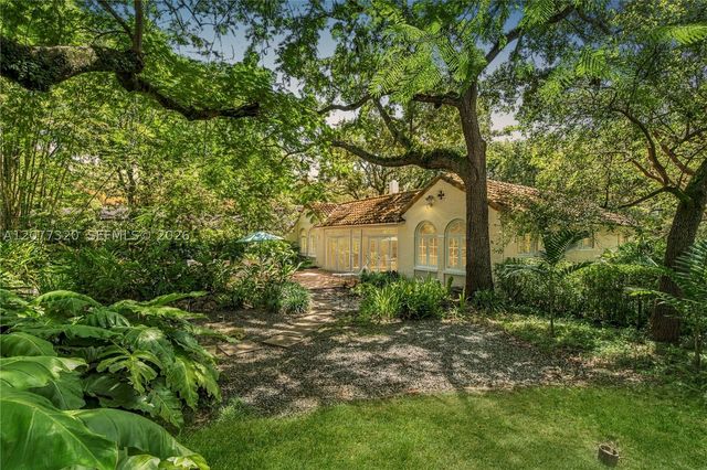 665 N Greenway Dr, Coral Gables, FL 33134