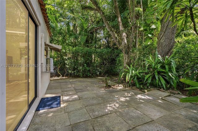 665 N Greenway Dr, Coral Gables, FL 33134
