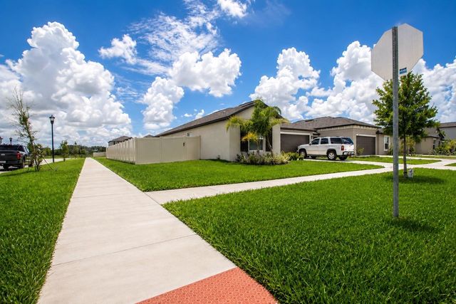 13191 GARNET RASPBERRY AVENUE, Wimauma, FL 33598