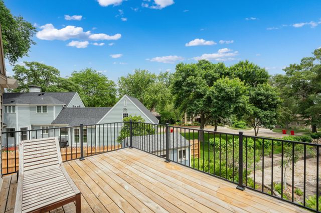1118 Plummer Circle SW, Rochester, MN 55902