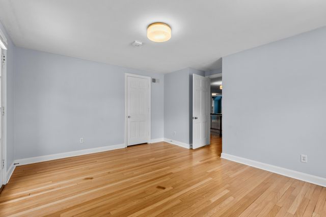 1118 Plummer Circle SW, Rochester, MN 55902