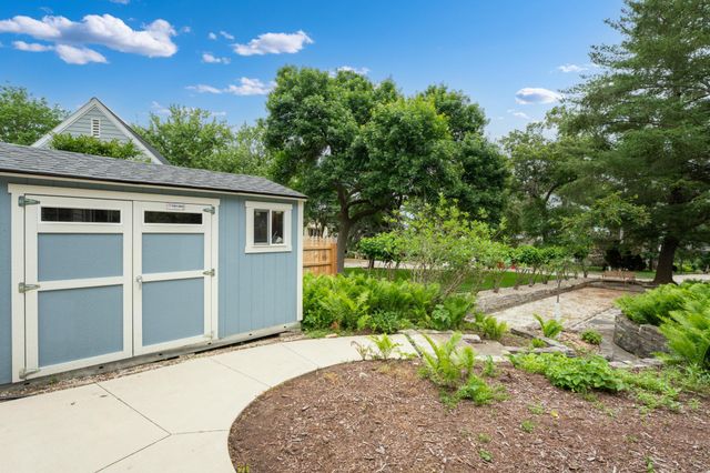 1118 Plummer Circle SW, Rochester, MN 55902