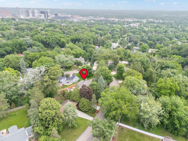 1118 Plummer Circle SW, Rochester, MN 55902