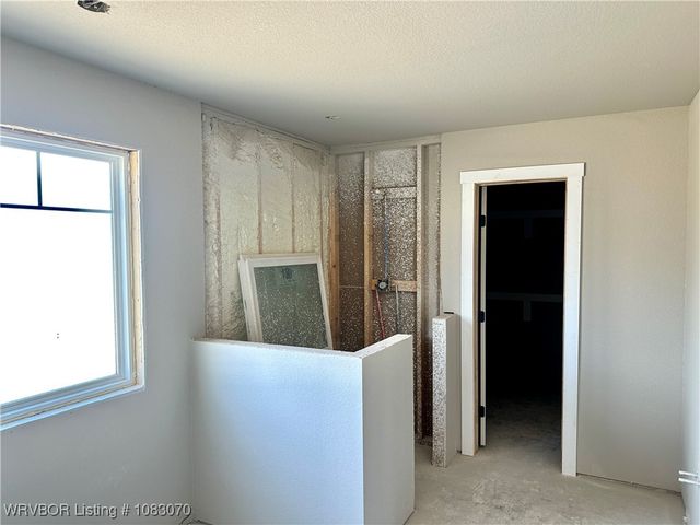 211 Blackstone Drive, Wister, OK 74966