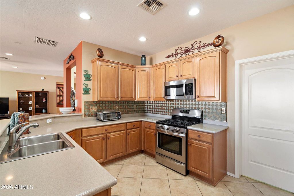 13150 W JUNIPERO Drive, Sun City West, AZ 85375 — photo 5
