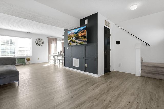 598 Jameson Street, Ashville, OH 43103