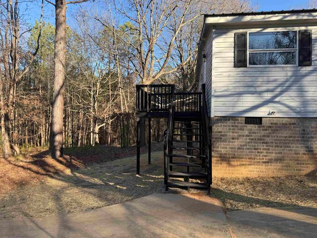 174 Gibson Road, Spartanburg, SC 29302