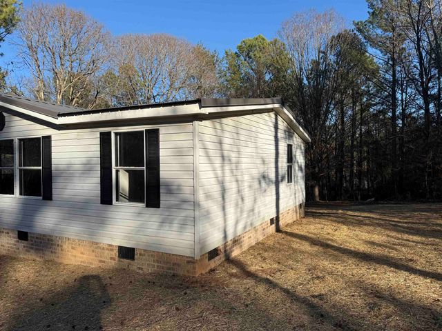 174 Gibson Road, Spartanburg, SC 29302