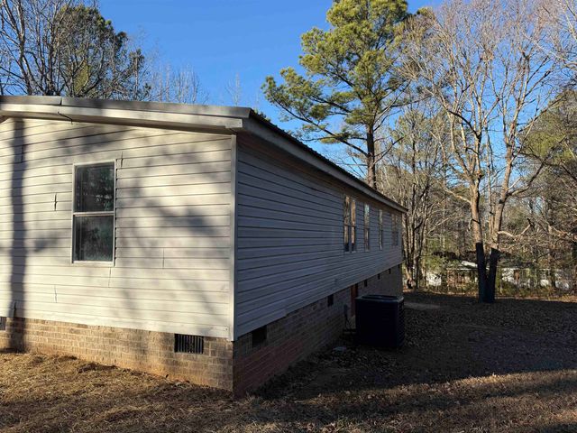 174 Gibson Road, Spartanburg, SC 29302
