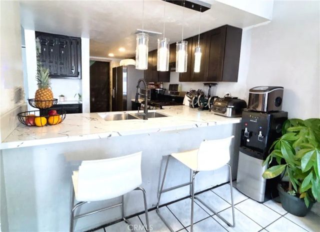 820 W Compton 16, Compton, CA 90220